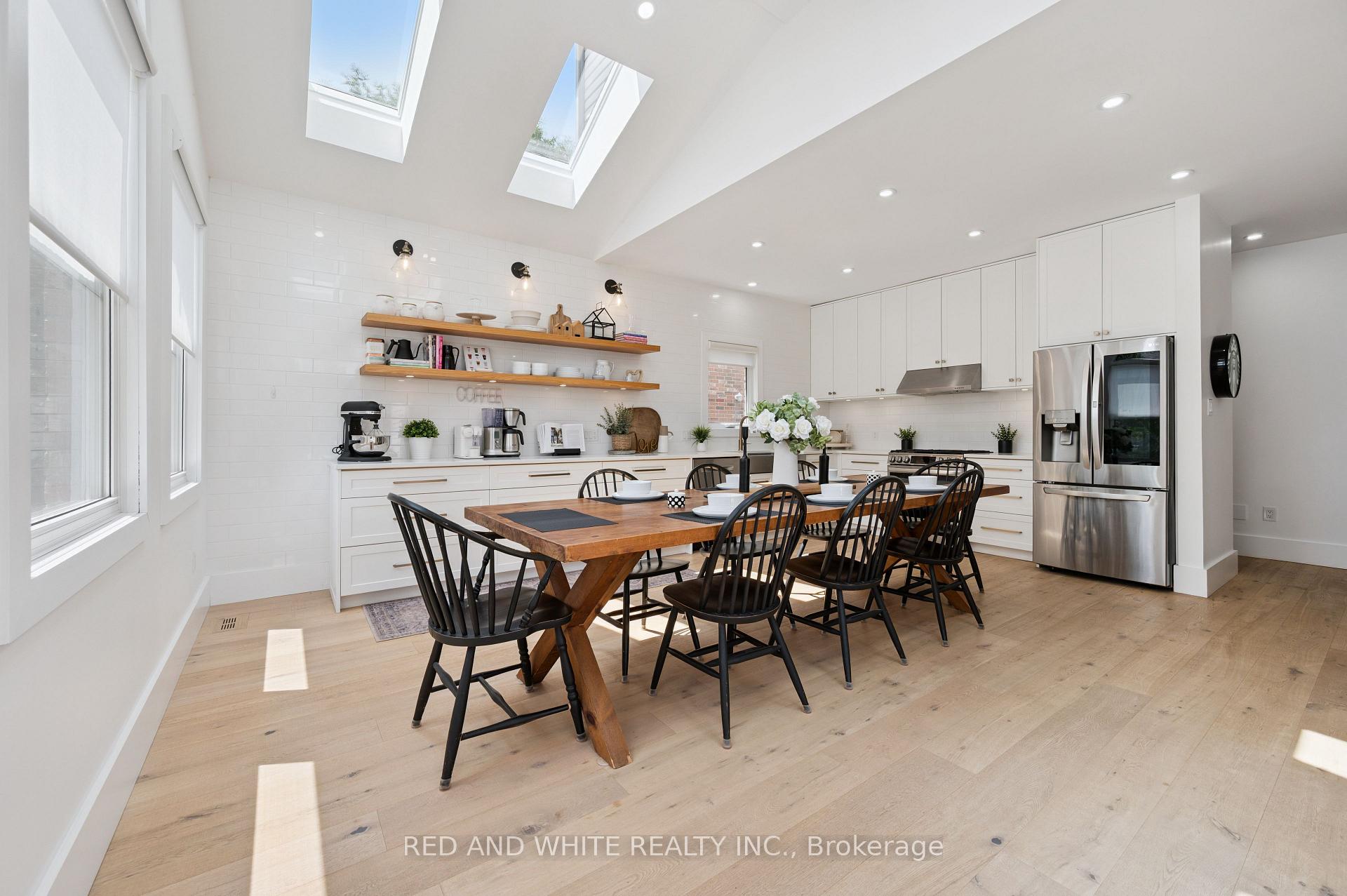 Photo 14 of 135 Hawkswood Drive, Kitchener — HOMEH