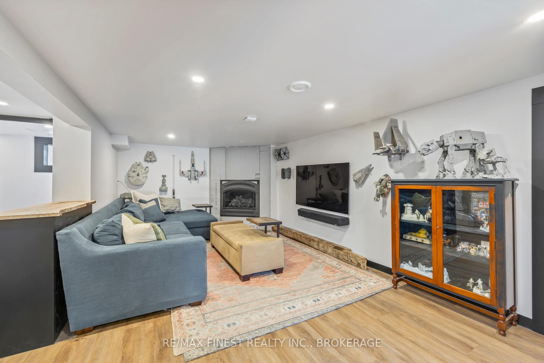 Photo 38 of 2313 Sydenham Road, Kingston, City North of 401 — HOMEH