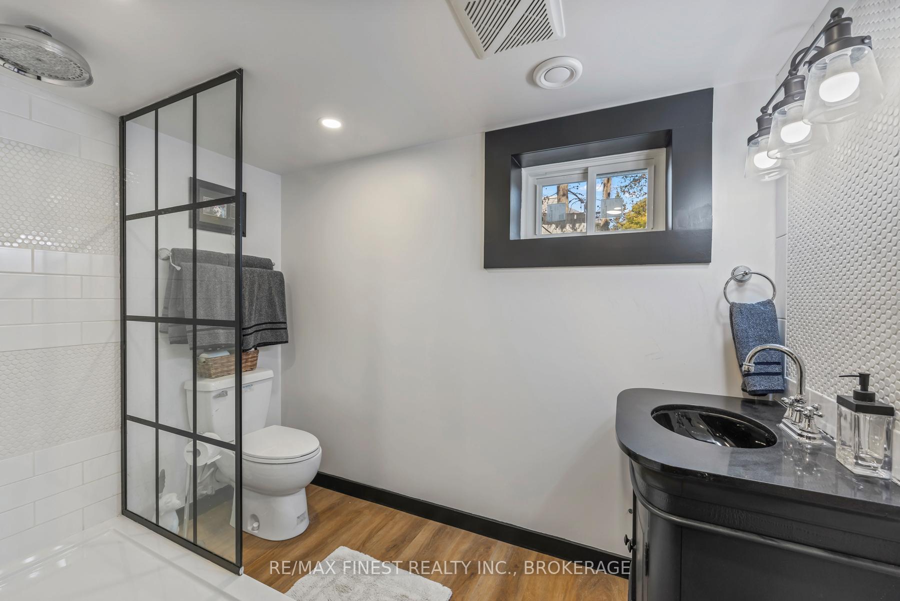 Photo 40 of 2313 Sydenham Road, Kingston, City North of 401 — HOMEH
