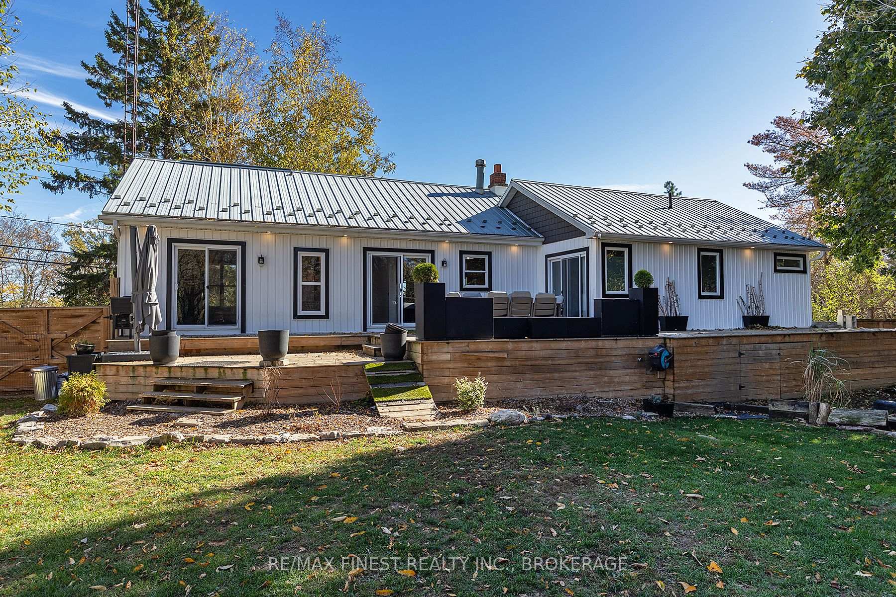 Photo 46 of 2313 Sydenham Road, Kingston, City North of 401 — HOMEH