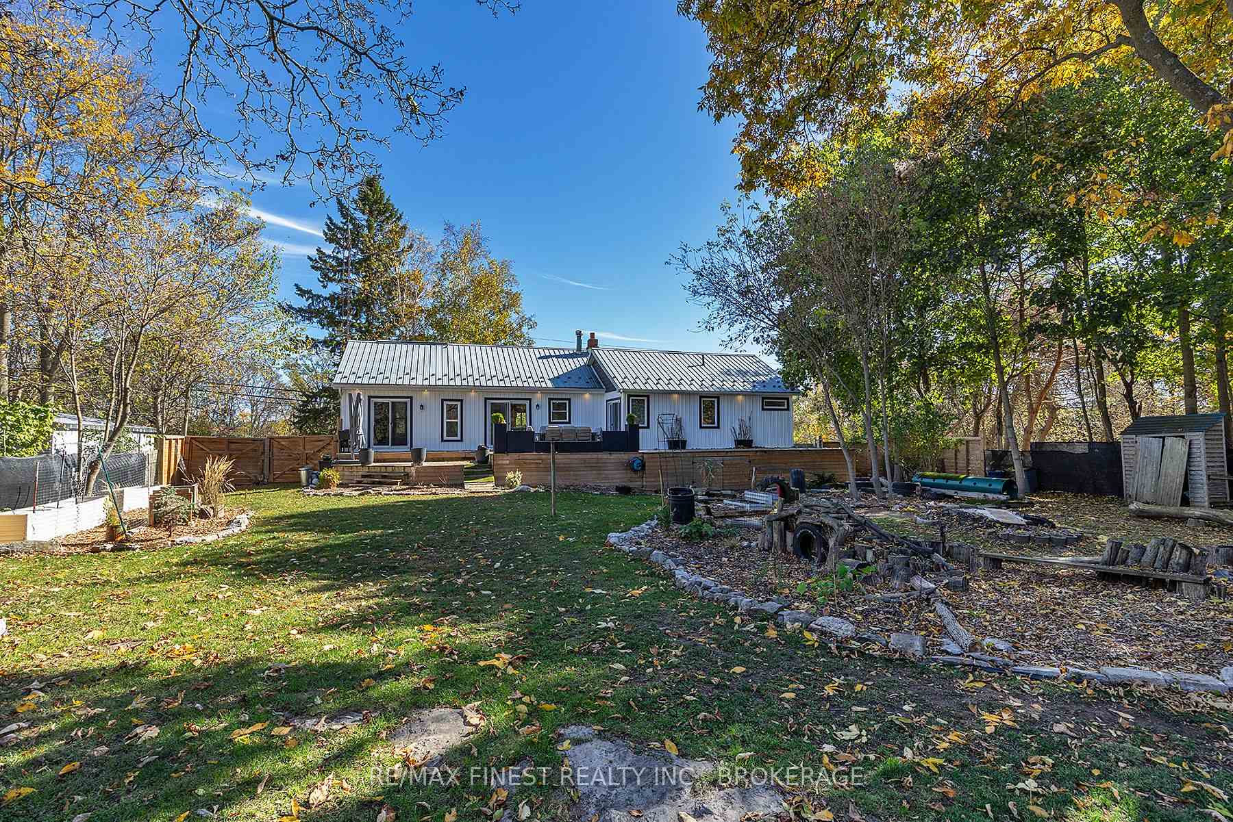 Photo 50 of 2313 Sydenham Road, Kingston, City North of 401 — HOMEH