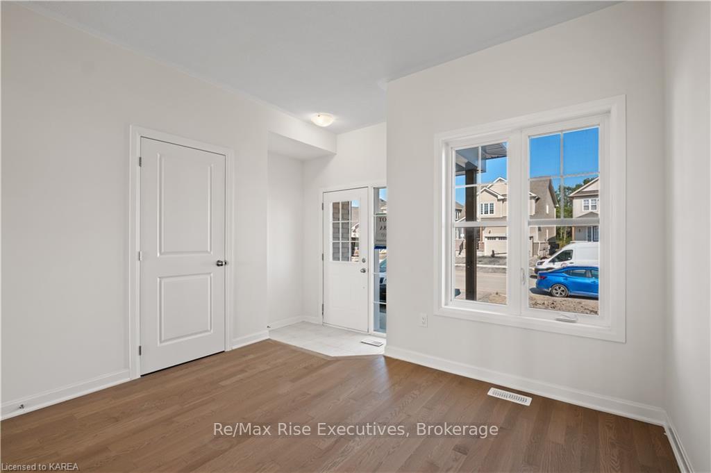 Photo 2 of 117 Gildersleeve Boulevard, Loyalist, Bath — HOMEH