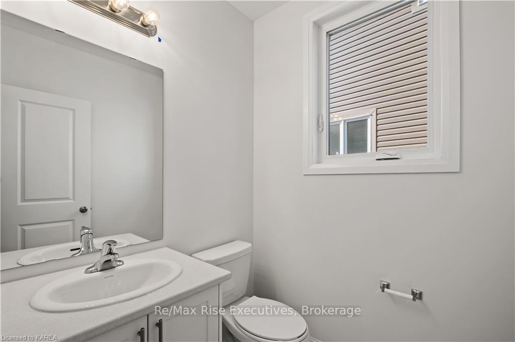 Photo 4 of 117 Gildersleeve Boulevard, Loyalist, Bath — HOMEH