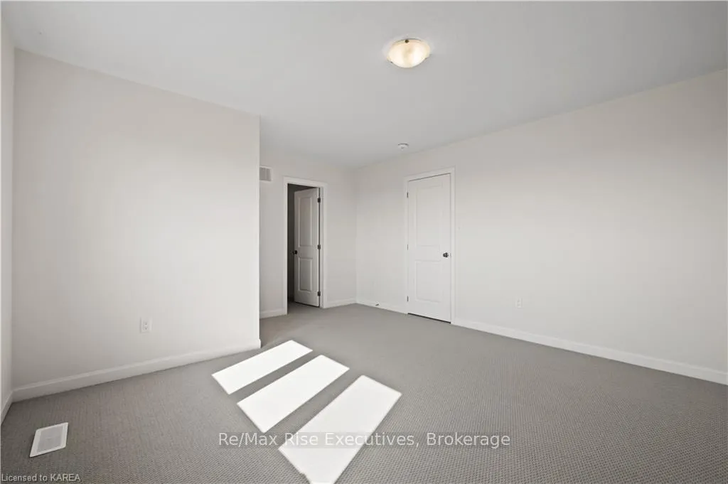 Photo 12 of 117 Gildersleeve Boulevard, Loyalist, Bath — HOMEH