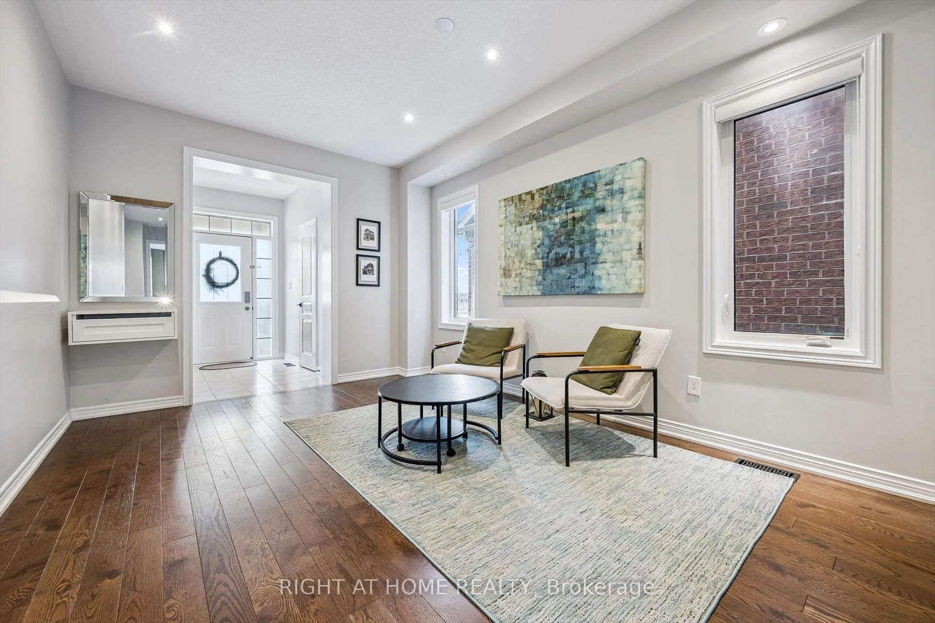 Photo 7 of 3 Antoine Street, Brampton, Northwest Brampton — HOMEH