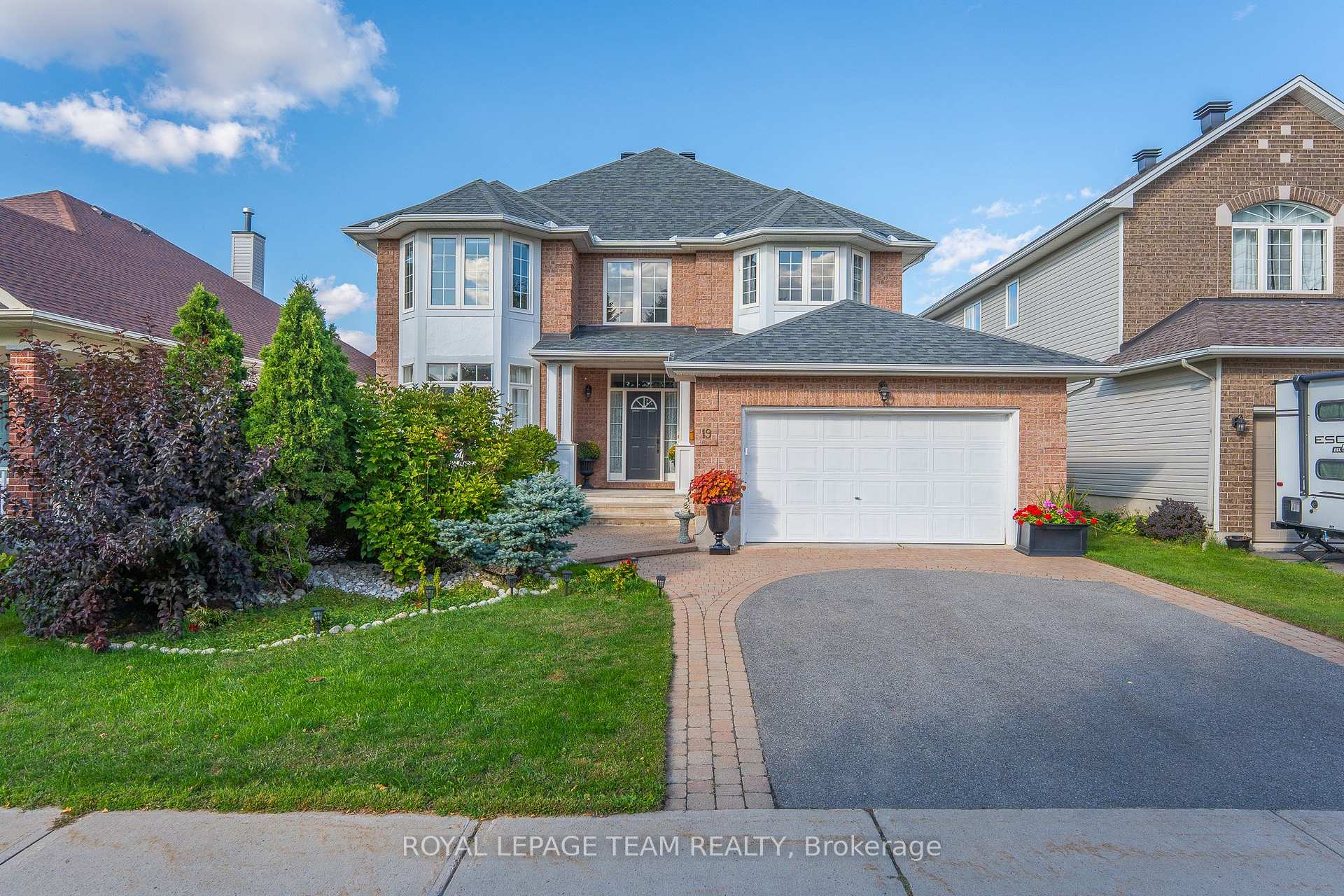 Front of 19 Black Tern Crescent