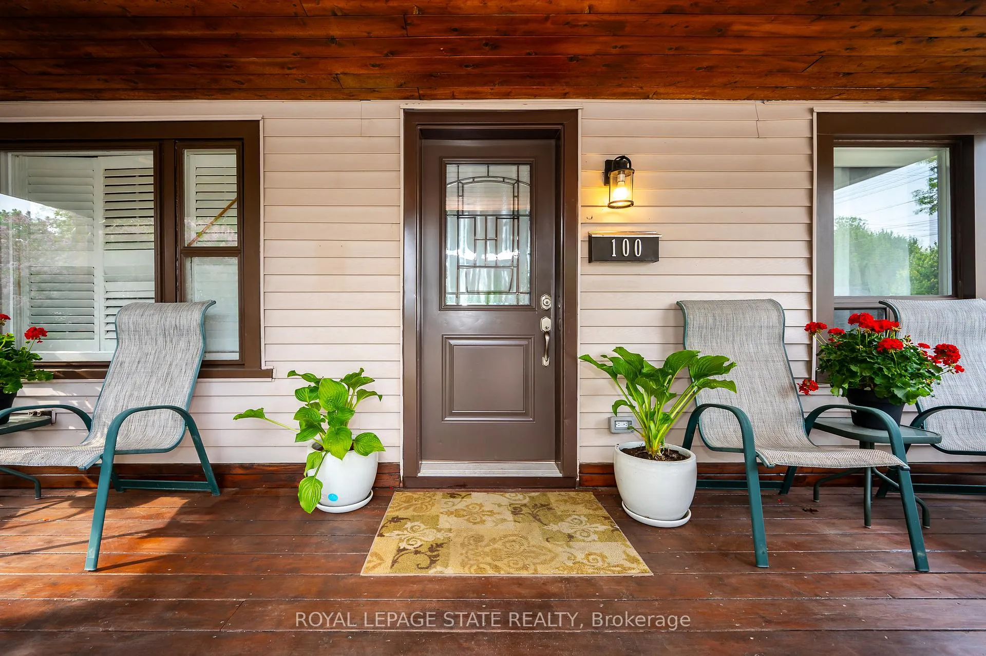 Photo 2 of Unit 1, 100 Munn Street, Hamilton, Raleigh — HOMEH