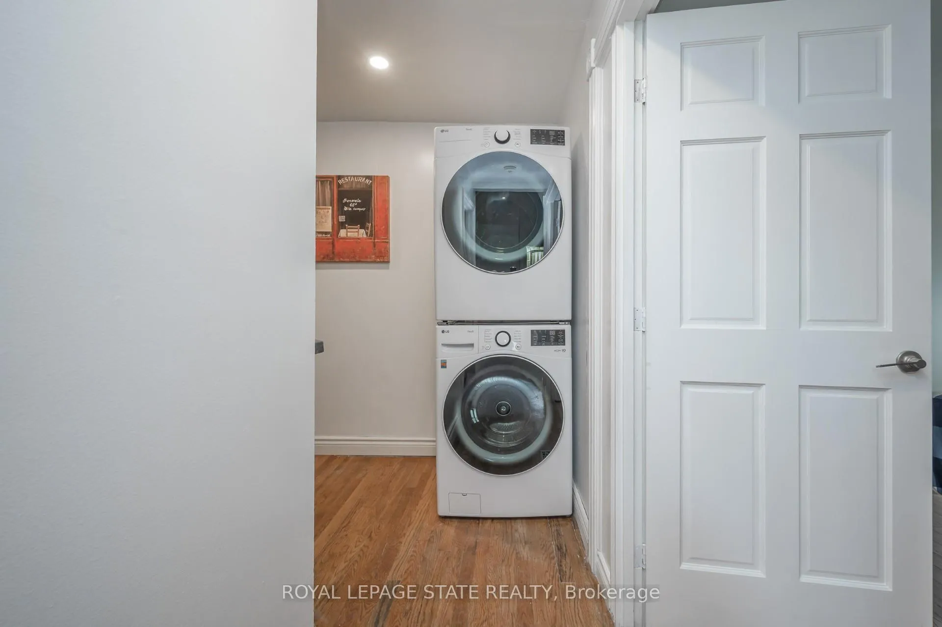 Photo 13 of Unit 1, 100 Munn Street, Hamilton, Raleigh — HOMEH