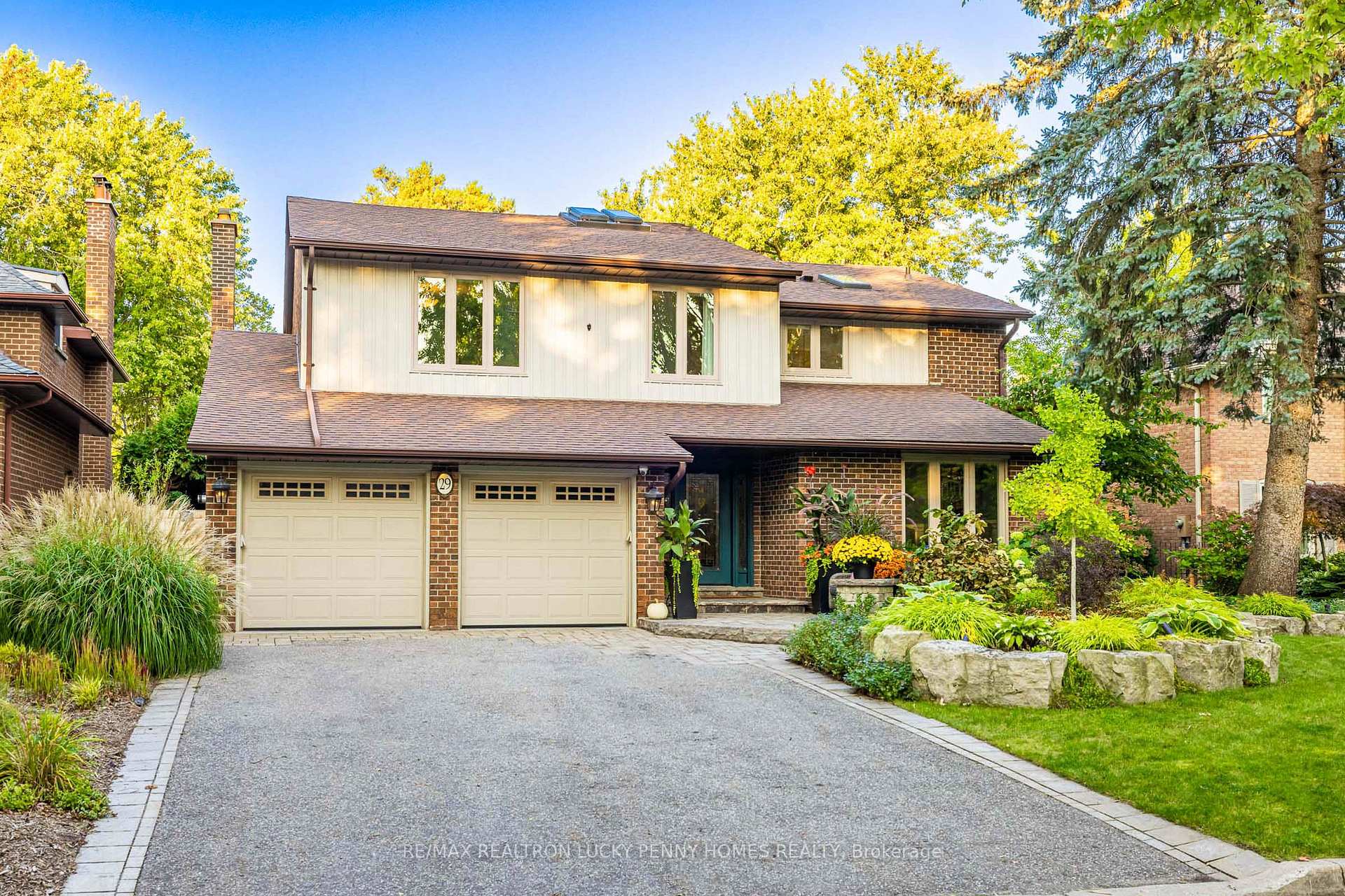 Photo 2 of 29 Ritter Crescent, Markham, Unionville — HOMEH
