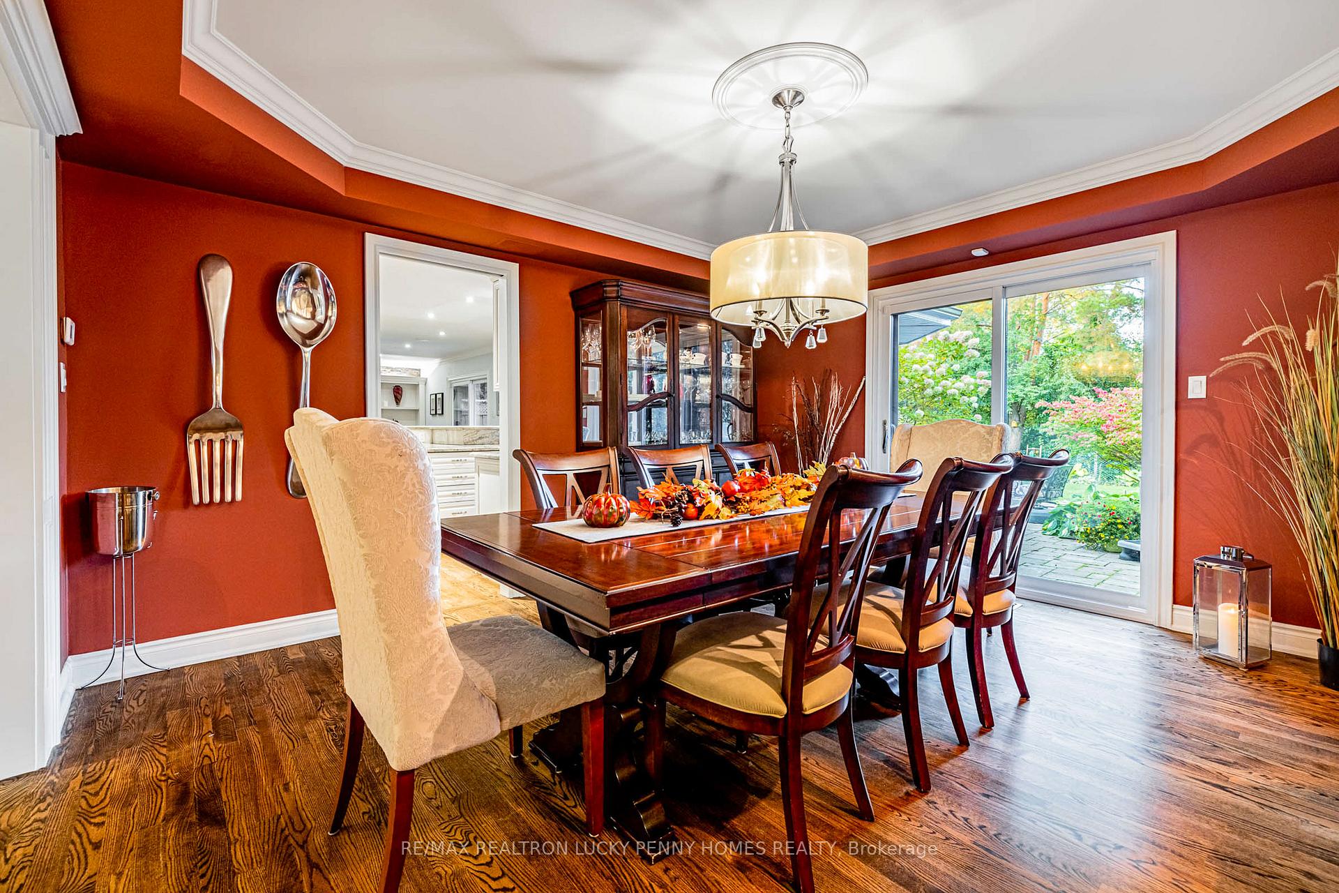 Photo 9 of 29 Ritter Crescent, Markham, Unionville — HOMEH