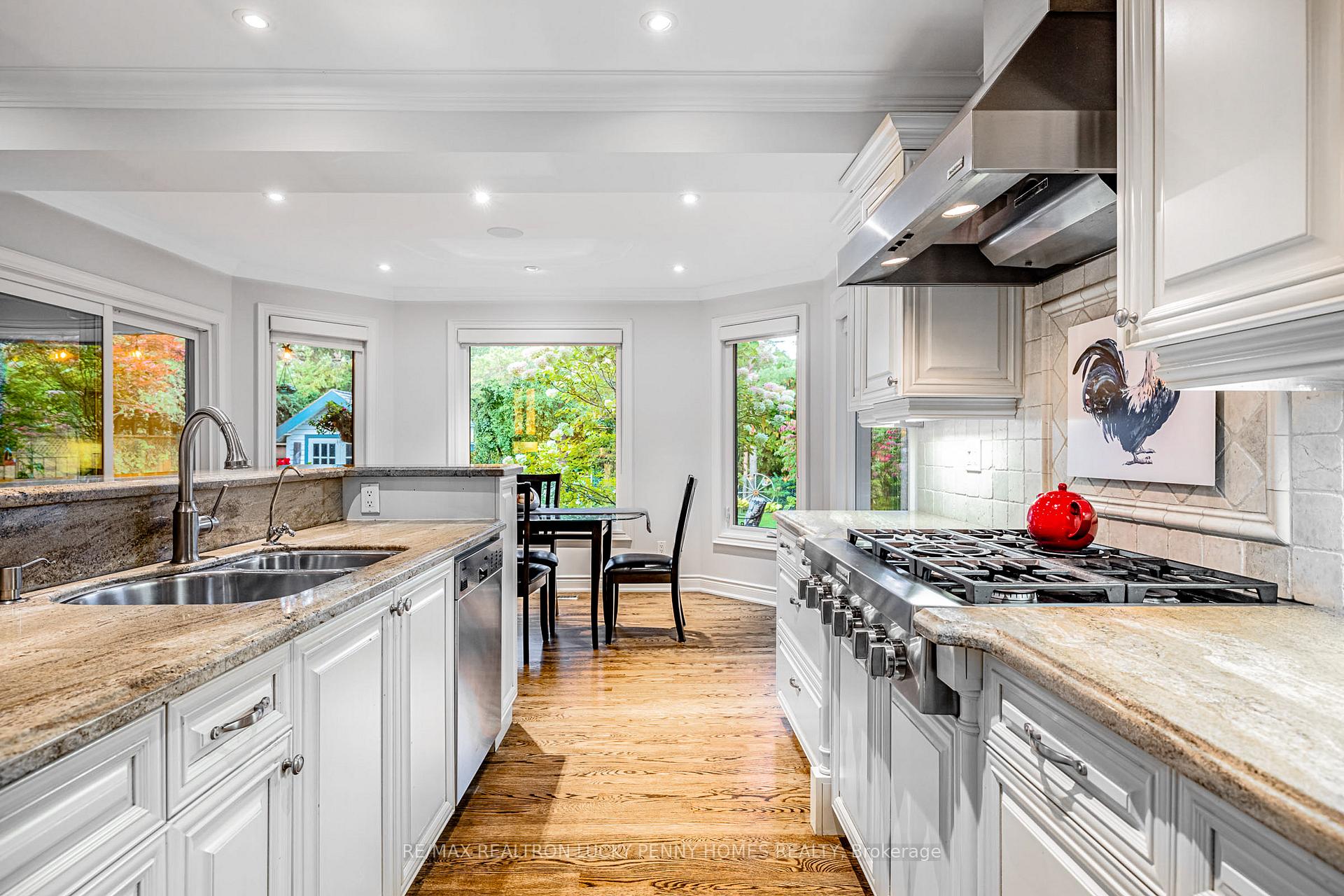 Photo 17 of 29 Ritter Crescent, Markham, Unionville — HOMEH