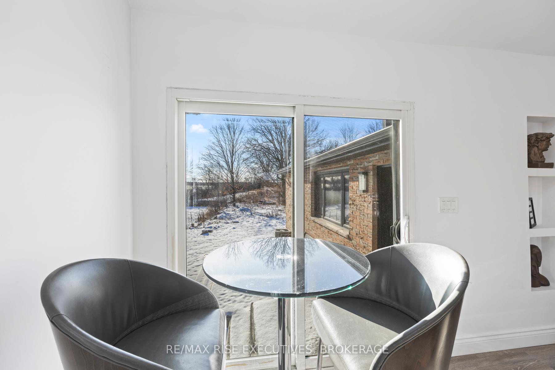 Photo 8 of 10 Greer Street, Kingston, Rideau — HOMEH