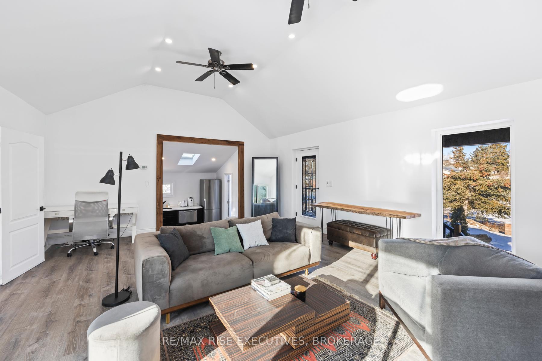 Photo 9 of 10 Greer Street, Kingston, Rideau — HOMEH