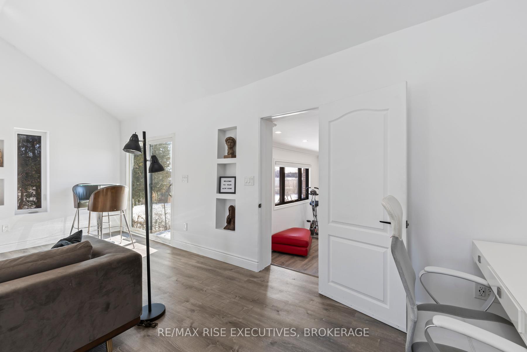 Photo 13 of 10 Greer Street, Kingston, Rideau — HOMEH