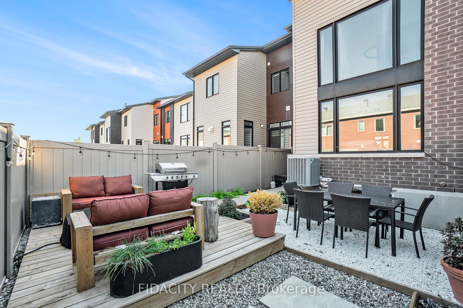 Photo 28 of 712 Twist Way, Ottawa, Kanata - Emerald Meadows/Trailwest — HOMEH