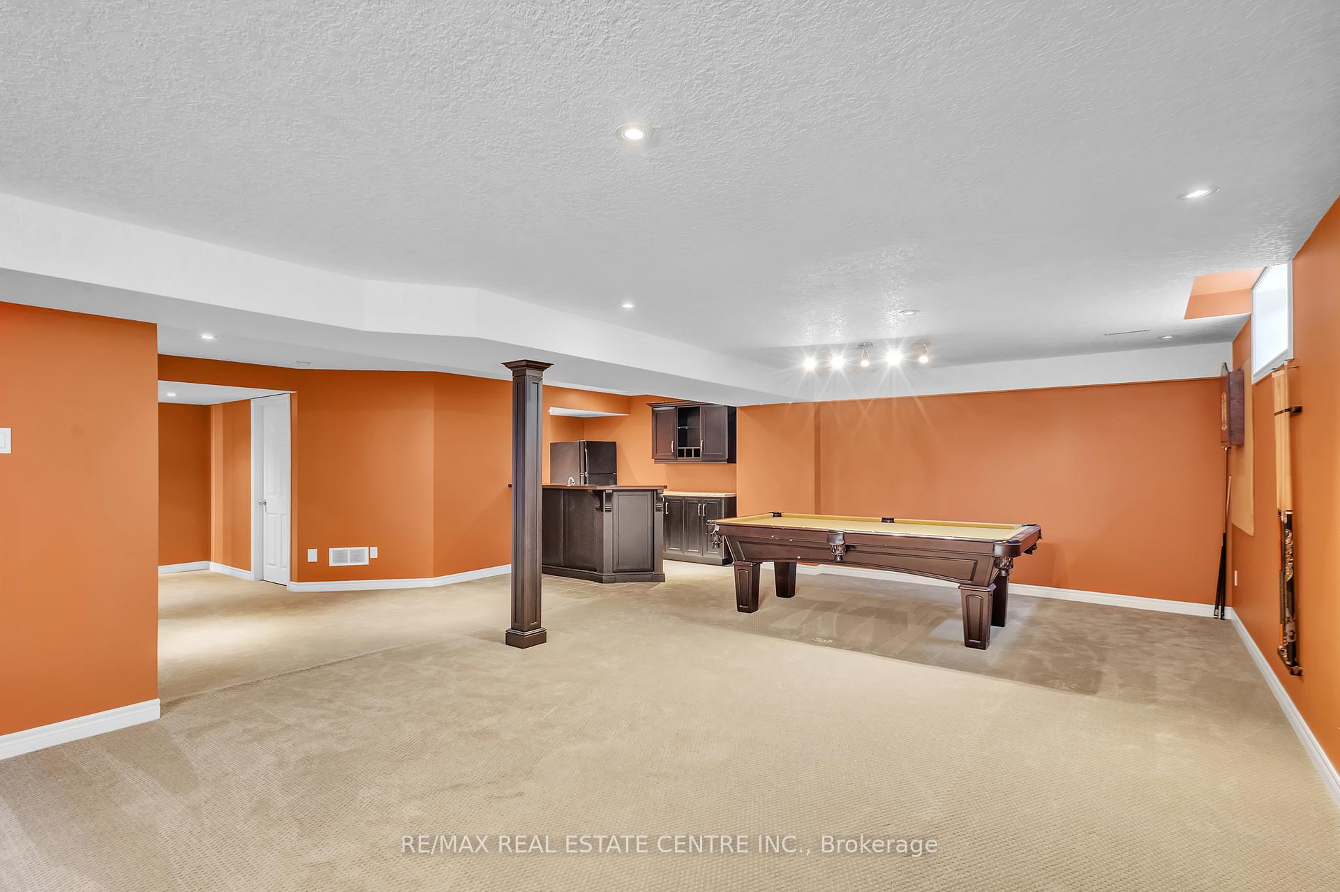 Photo 34 of 319 Robert Ferrie Drive, Kitchener — HOMEH