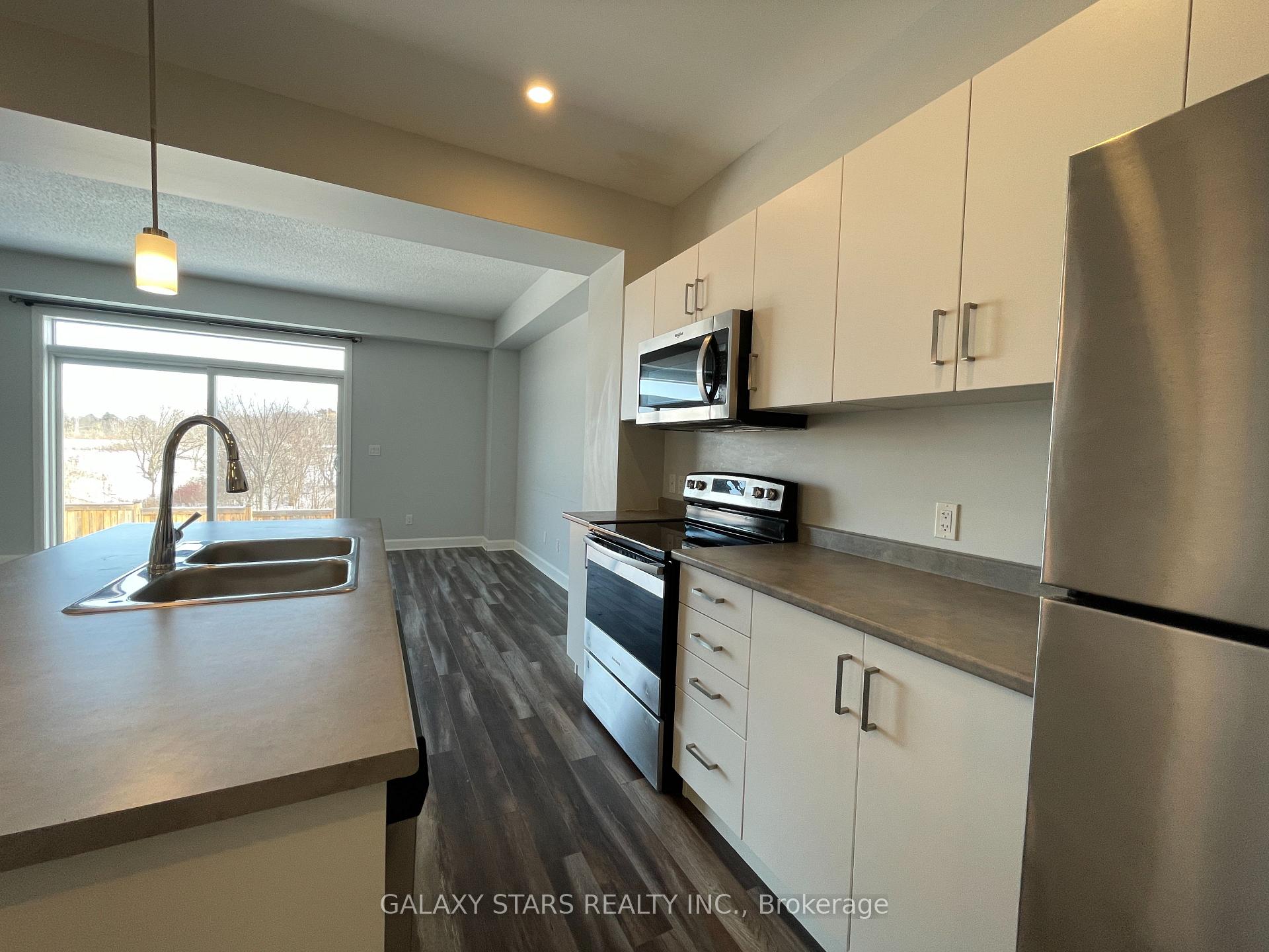 Photo 19 of 1231 Max Crescent, Kingston, City Northwest — HOMEH