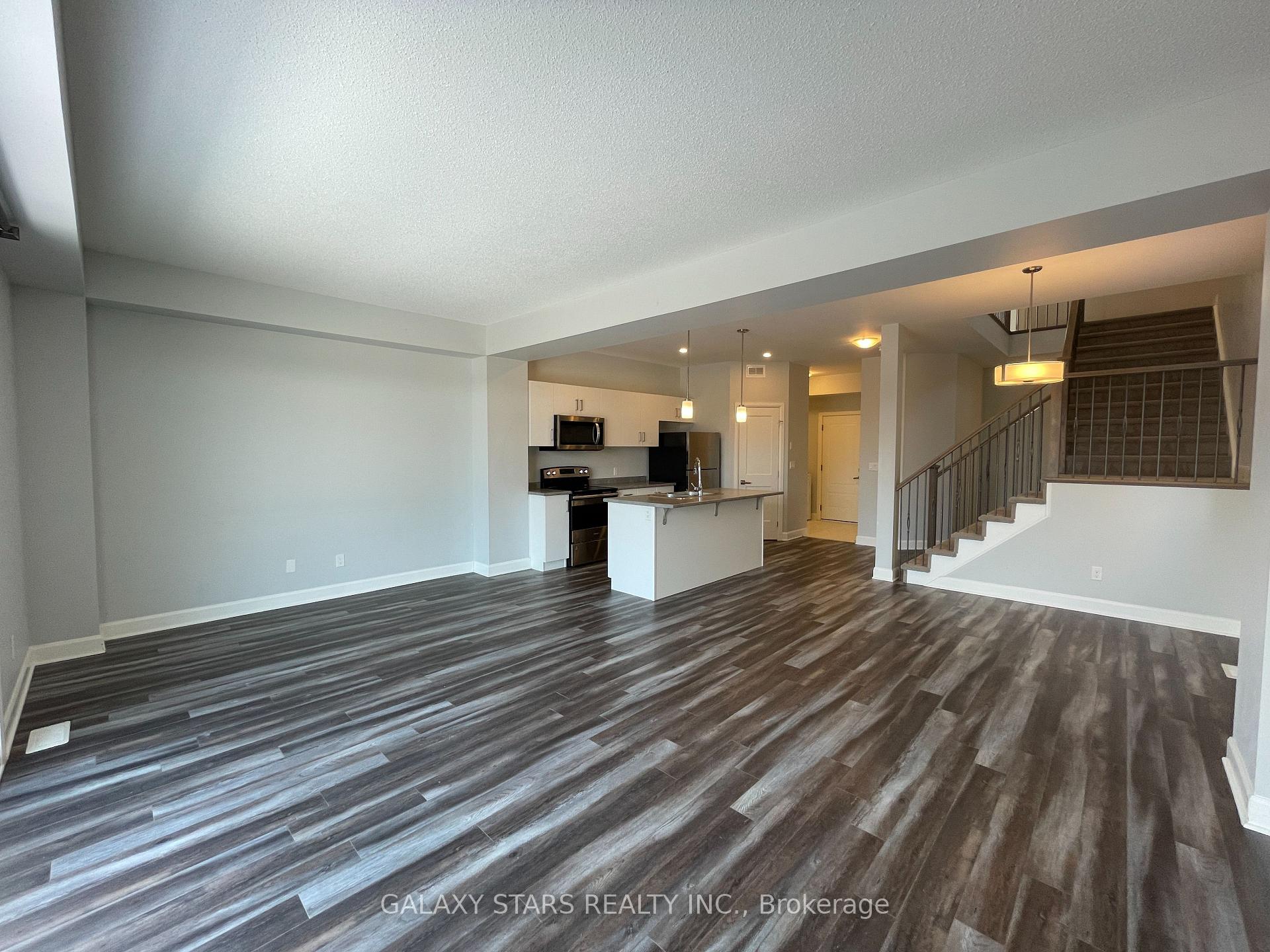 Photo 21 of 1231 Max Crescent, Kingston, City Northwest — HOMEH