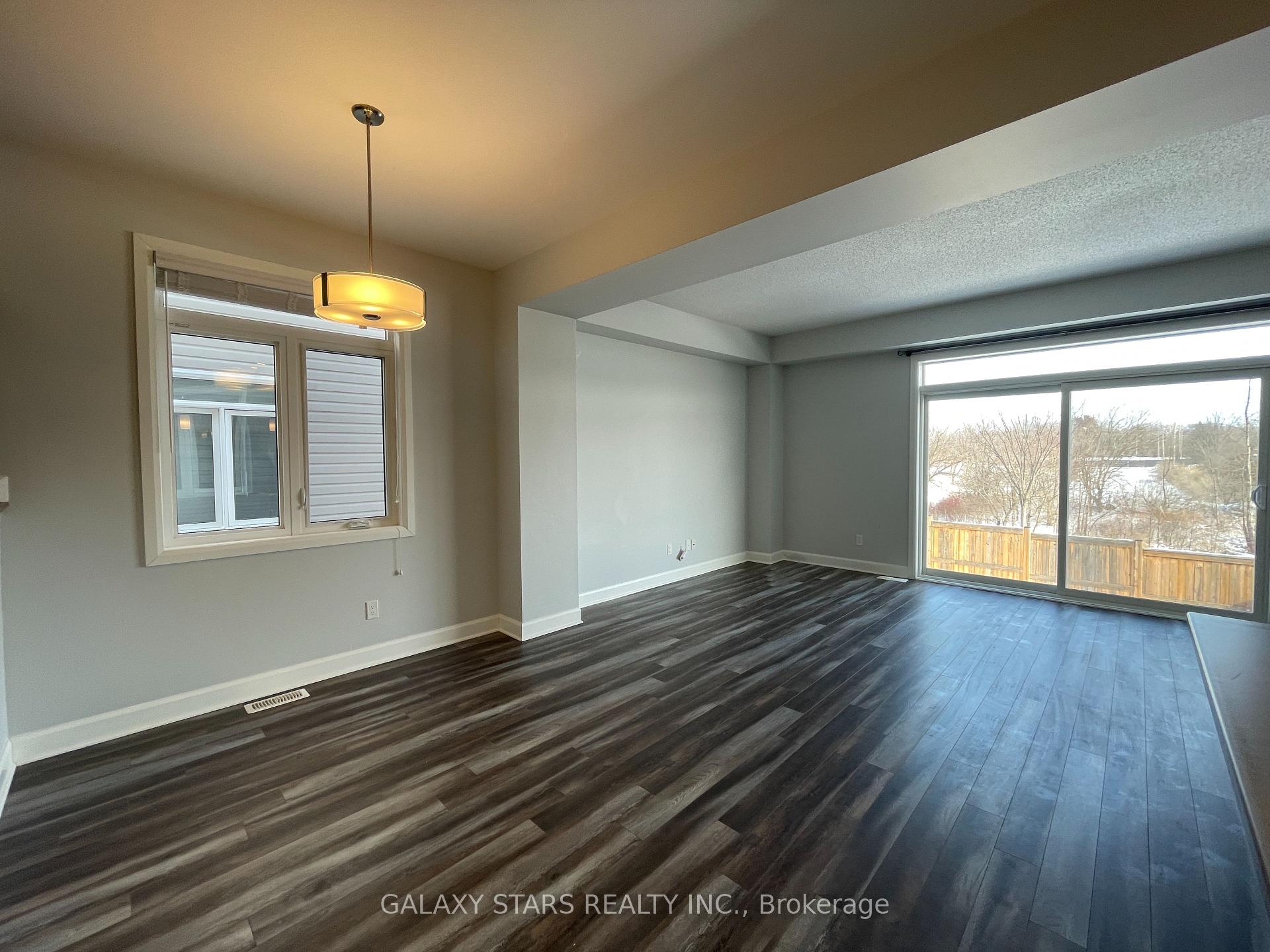 Photo 22 of 1231 Max Crescent, Kingston, City Northwest — HOMEH