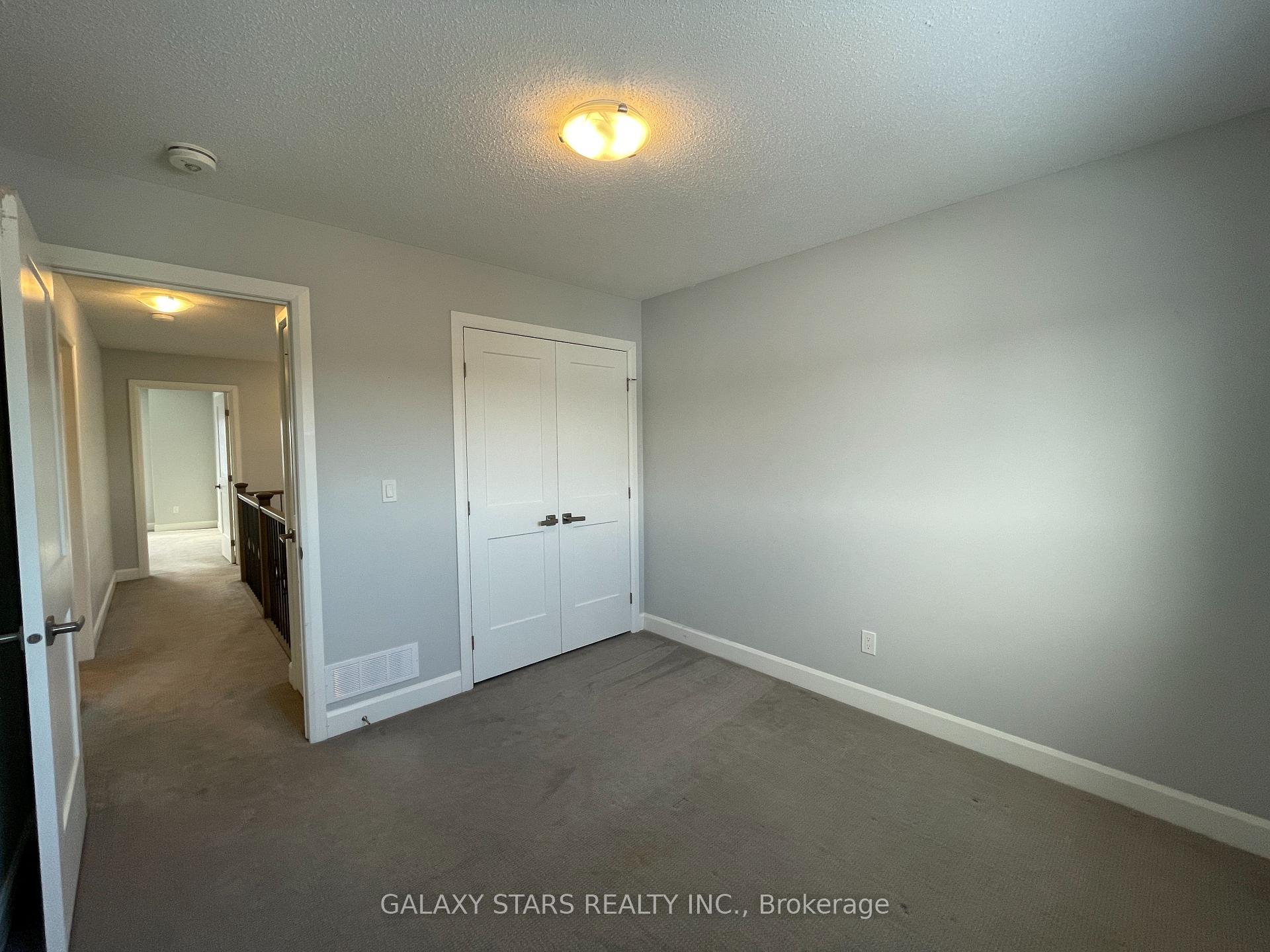 Photo 41 of 1231 Max Crescent, Kingston, City Northwest — HOMEH