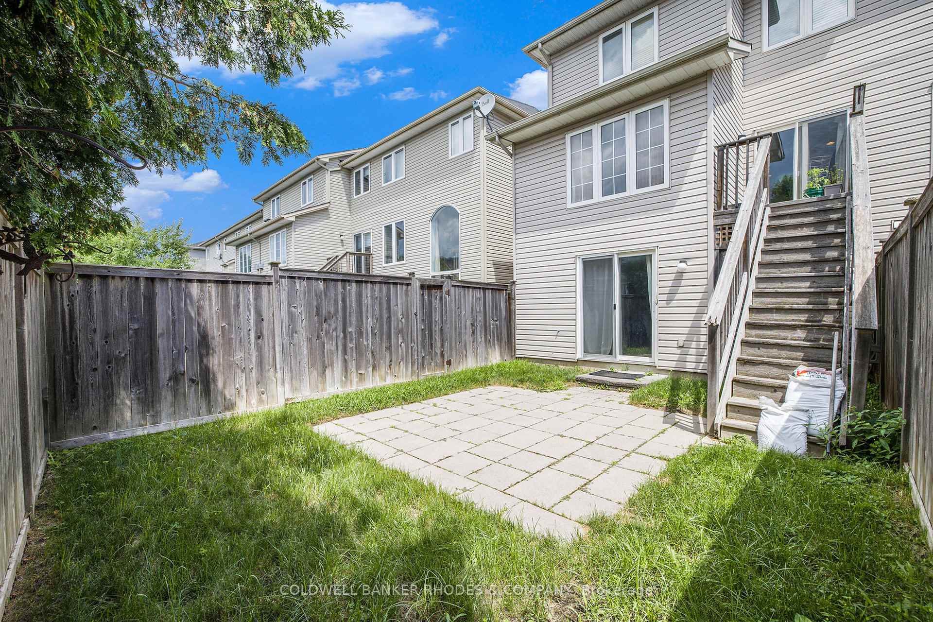 Photo 9 of 58 Saddlesmith Circle, Ottawa, Kanata - Emerald Meadows/Trailwest — HOMEH