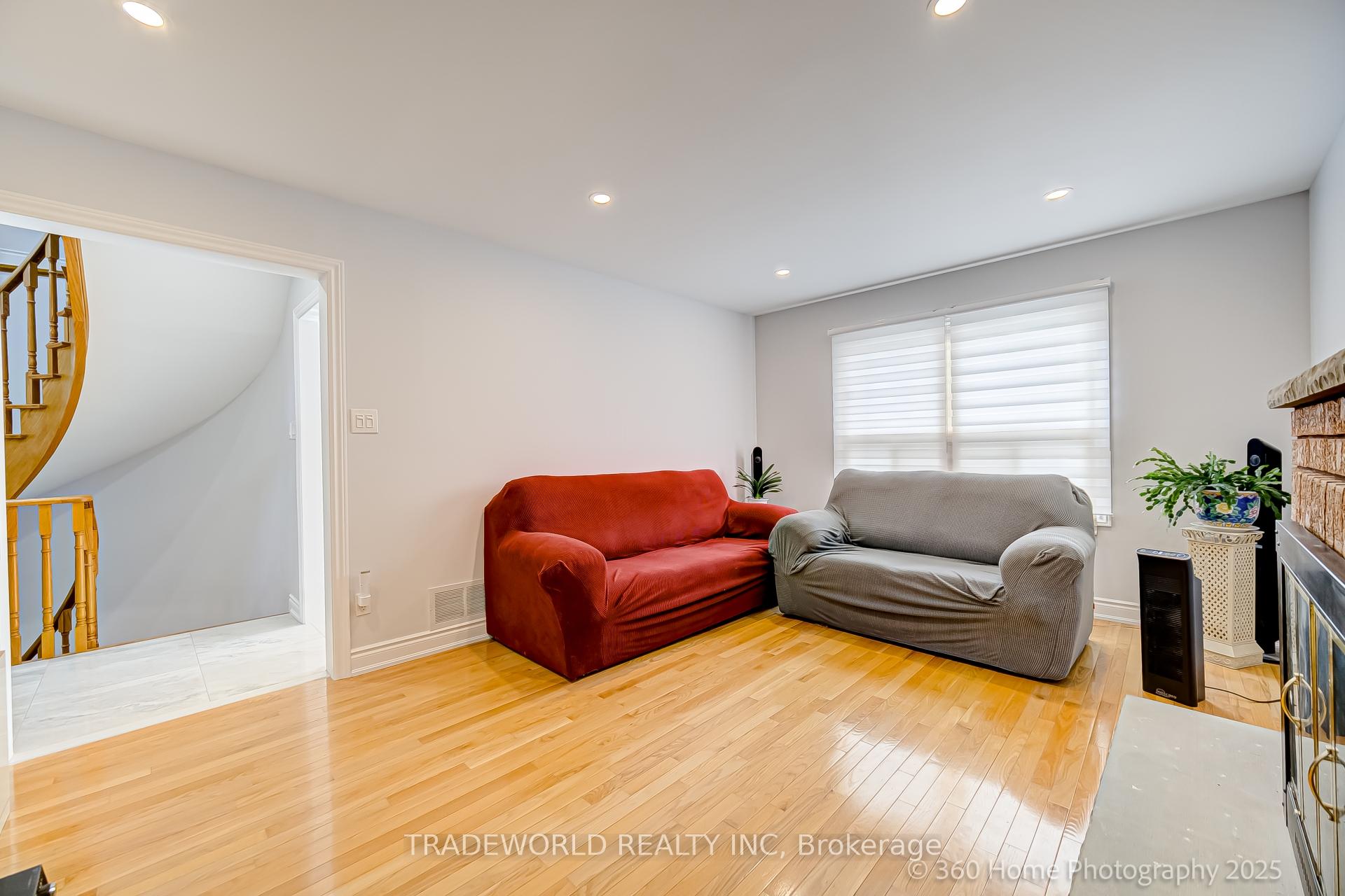 Photo 18 of 20 Eden Avenue, Markham, Milliken Mills East — HOMEH