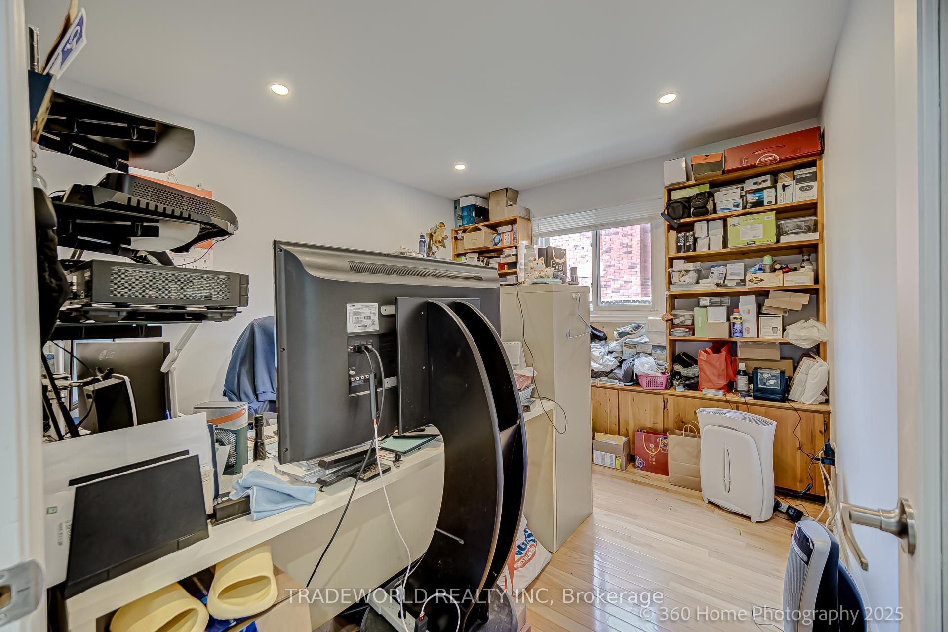 Photo 21 of 20 Eden Avenue, Markham, Milliken Mills East — HOMEH
