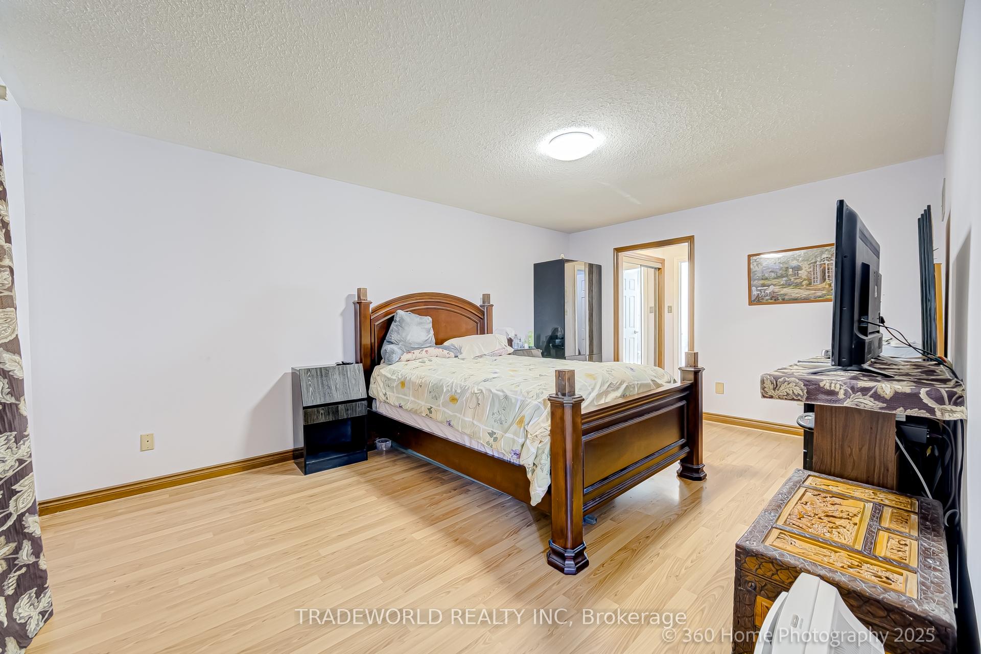 Photo 24 of 20 Eden Avenue, Markham, Milliken Mills East — HOMEH