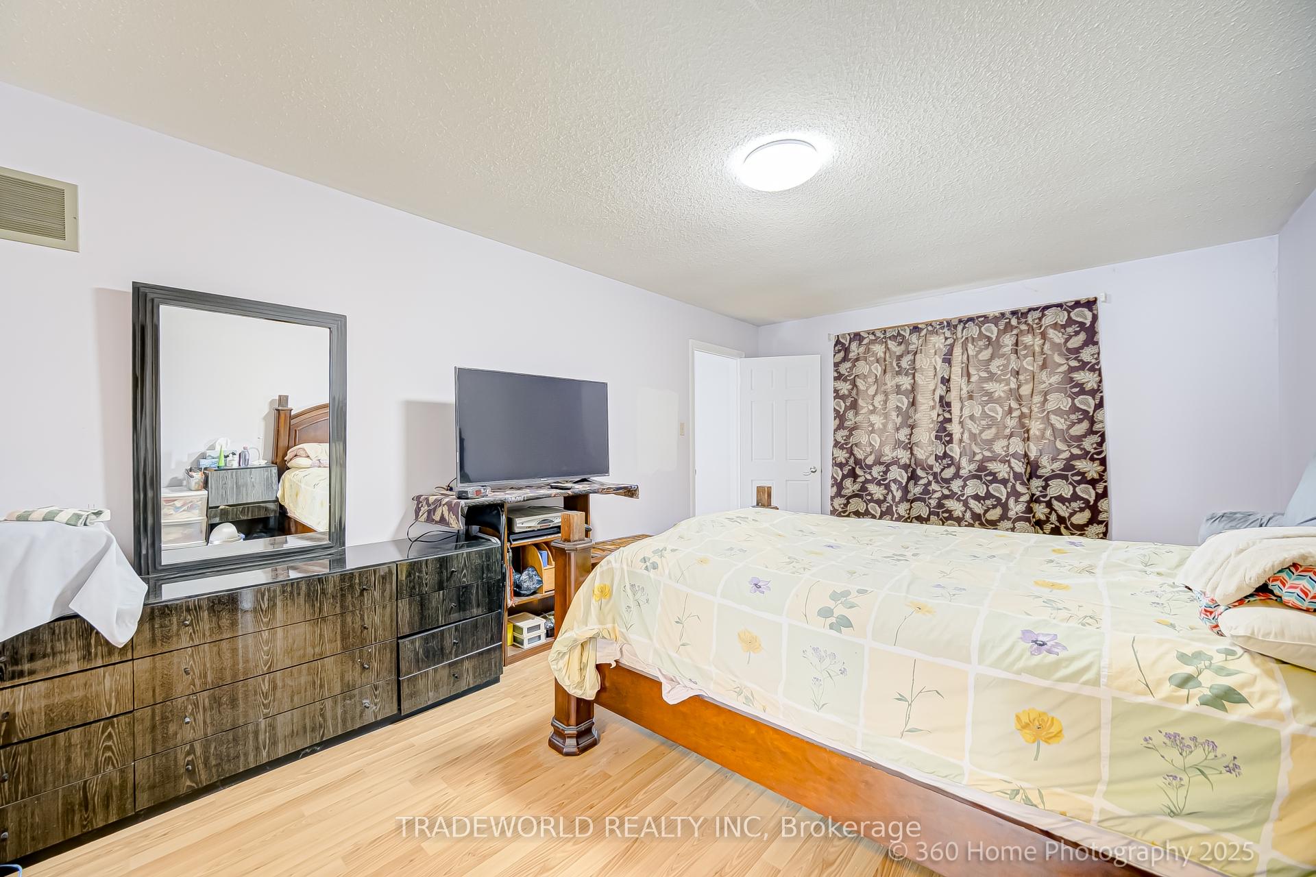 Photo 25 of 20 Eden Avenue, Markham, Milliken Mills East — HOMEH
