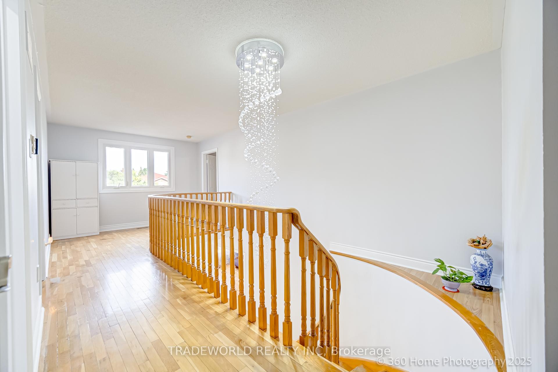 Photo 33 of 20 Eden Avenue, Markham, Milliken Mills East — HOMEH