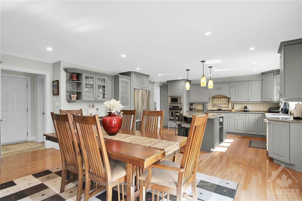 Photo 9 of 6068 James Bell Drive, Ottawa, Manotick South to Roger Stevens — HOMEH