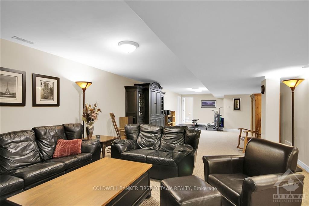 Photo 21 of 6068 James Bell Drive, Ottawa, Manotick South to Roger Stevens — HOMEH