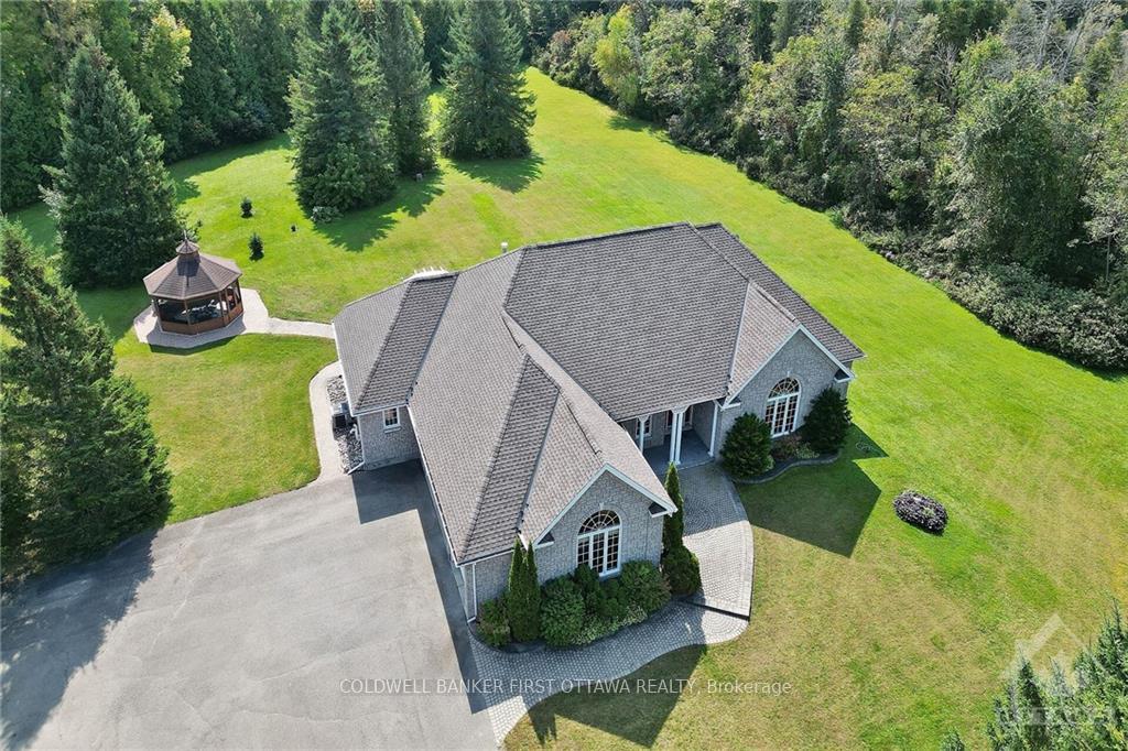 Photo 30 of 6068 James Bell Drive, Ottawa, Manotick South to Roger Stevens — HOMEH