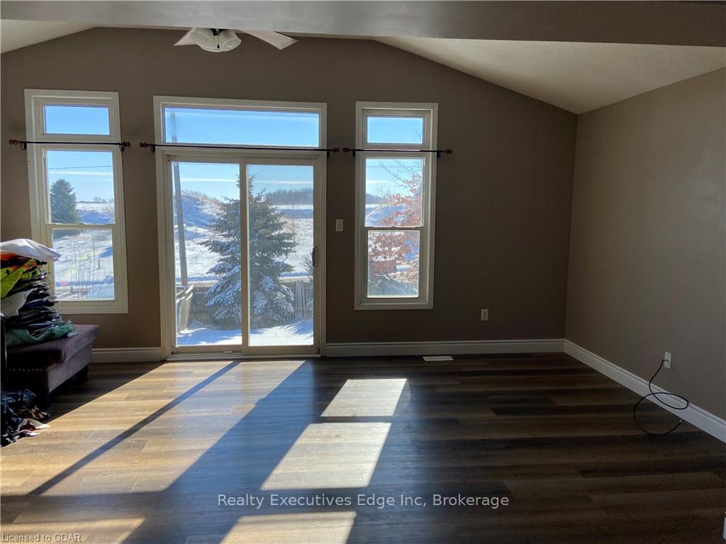 Photo 2 of Unit Main, 47 Red Clover Crescent, Kitchener — HOMEH