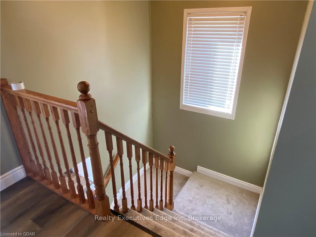 Photo 11 of Unit Main, 47 Red Clover Crescent, Kitchener — HOMEH