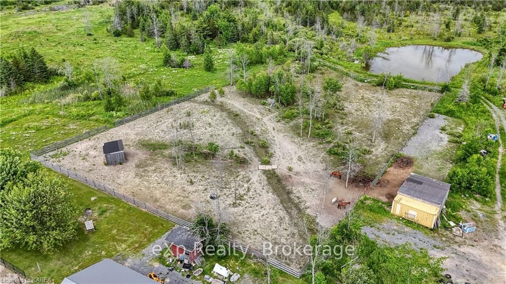 Photo 34 of 435 County 6 Road, Loyalist, Lennox and Addington - South — HOMEH