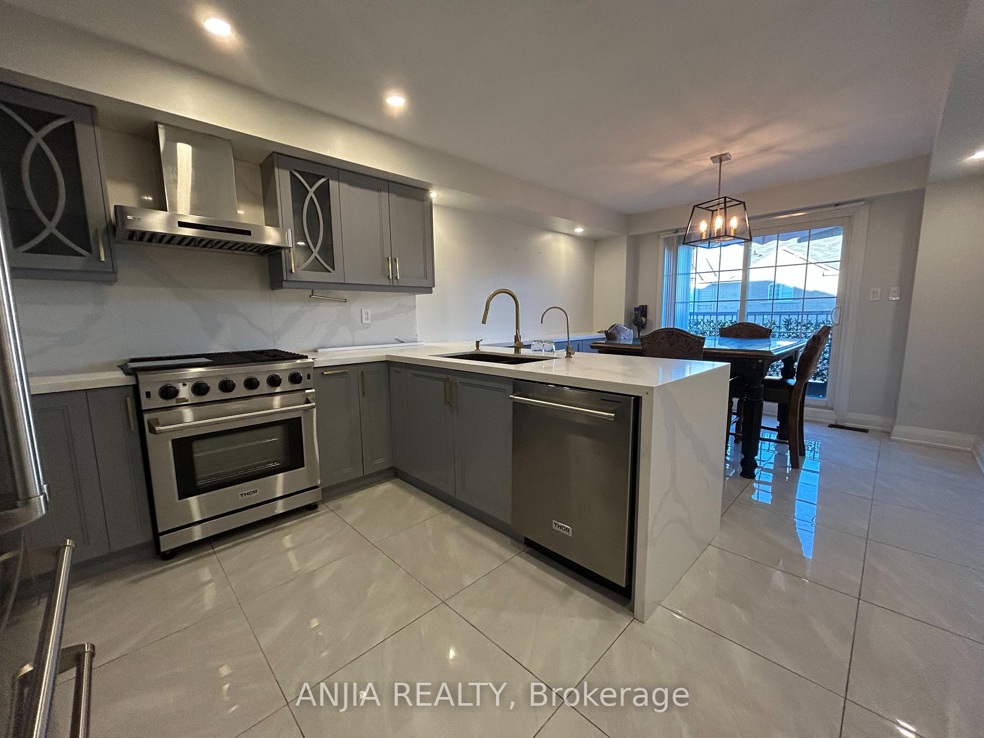 Photo 5 of 2670 Bur Oak Avenue, Markham, Cornell — HOMEH