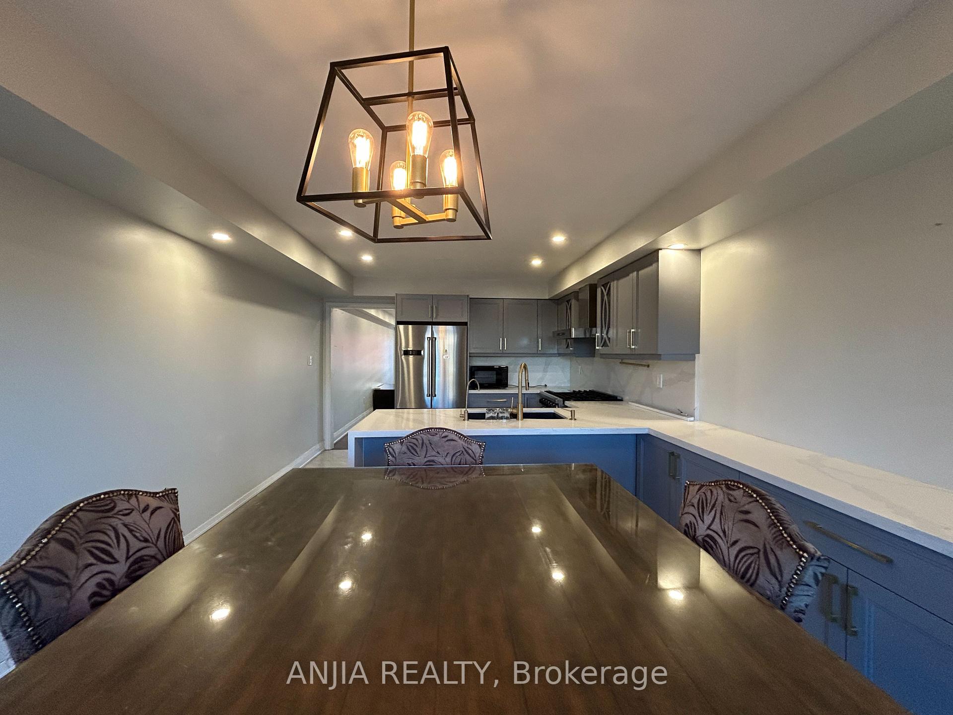 Photo 9 of 2670 Bur Oak Avenue, Markham, Cornell — HOMEH