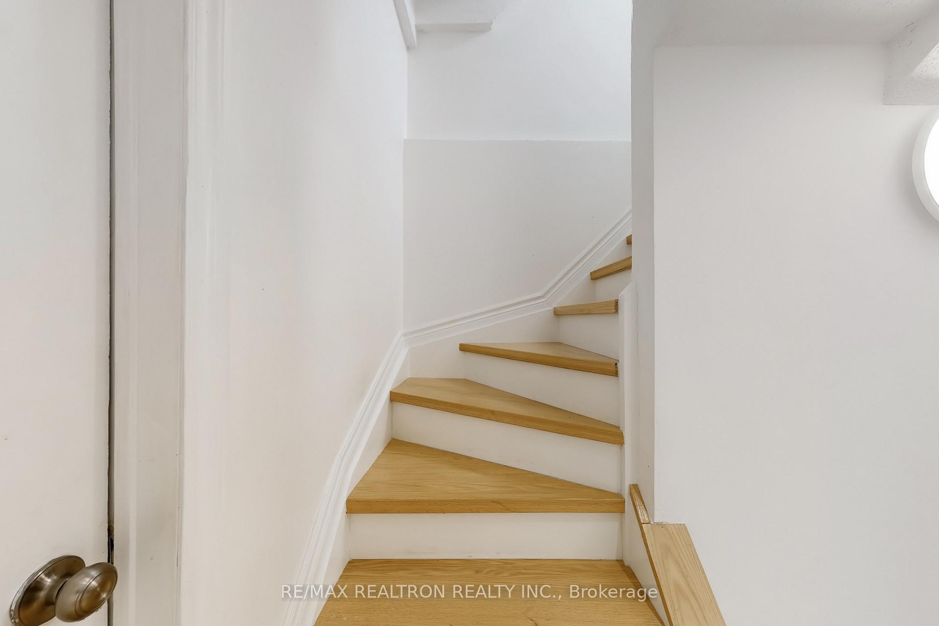 Photo 27 of 168 Cottonwood Court, Markham, Bayview Fairway-Bayview Country Club Estates — HOMEH