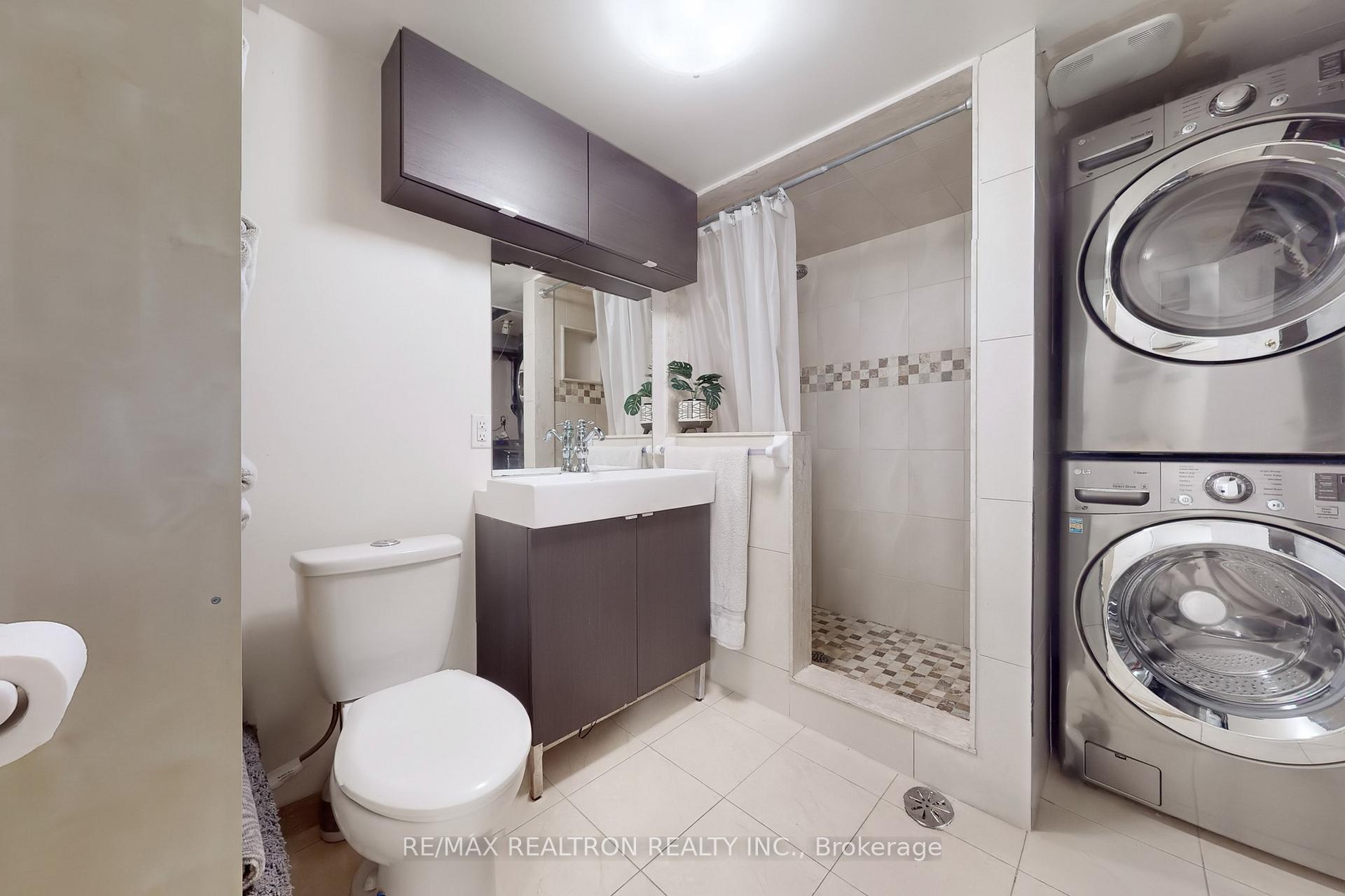 Photo 30 of 168 Cottonwood Court, Markham, Bayview Fairway-Bayview Country Club Estates — HOMEH