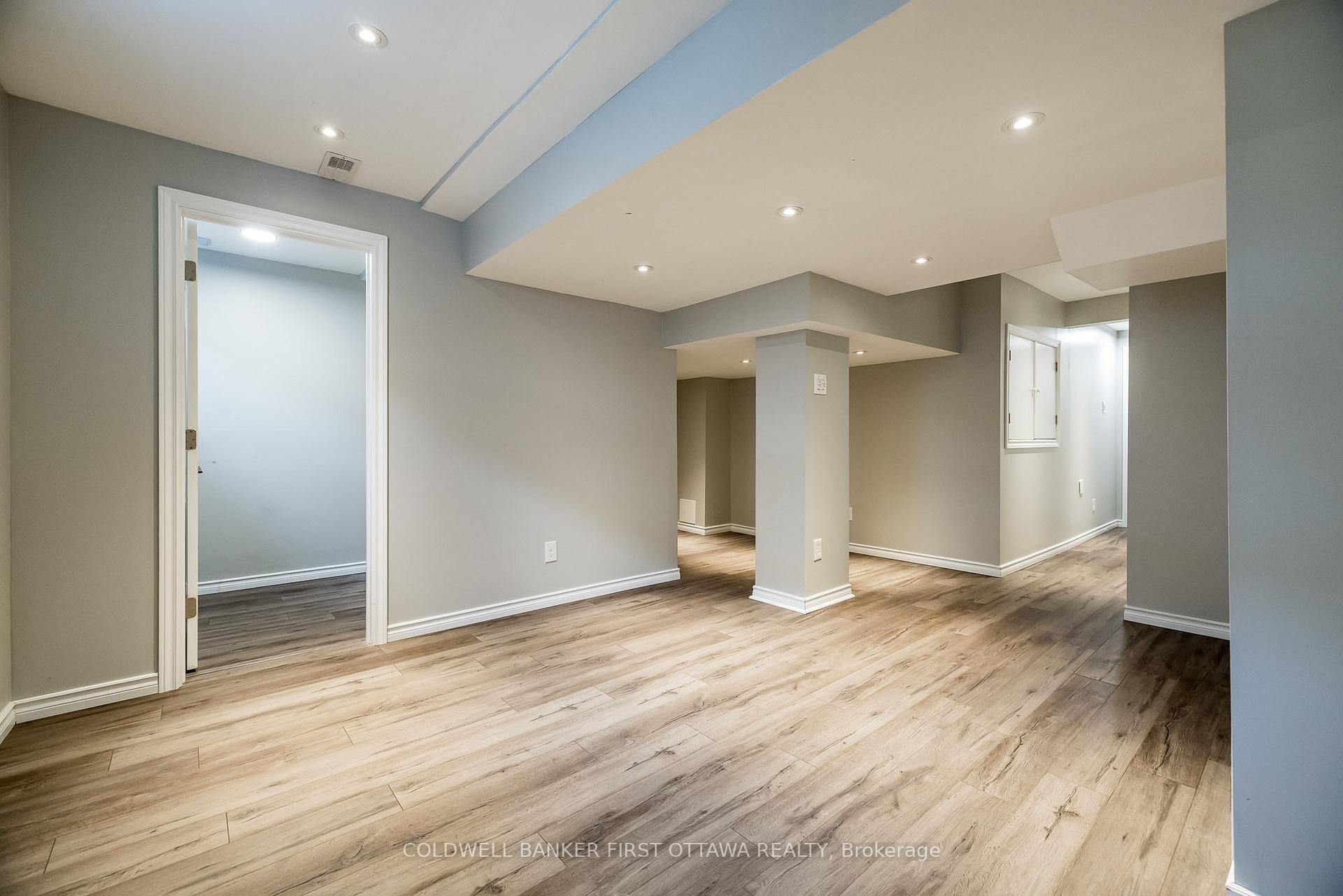 Photo 32 of 170 Flowing Creek Circle, Ottawa, Kanata - Emerald Meadows/Trailwest — HOMEH