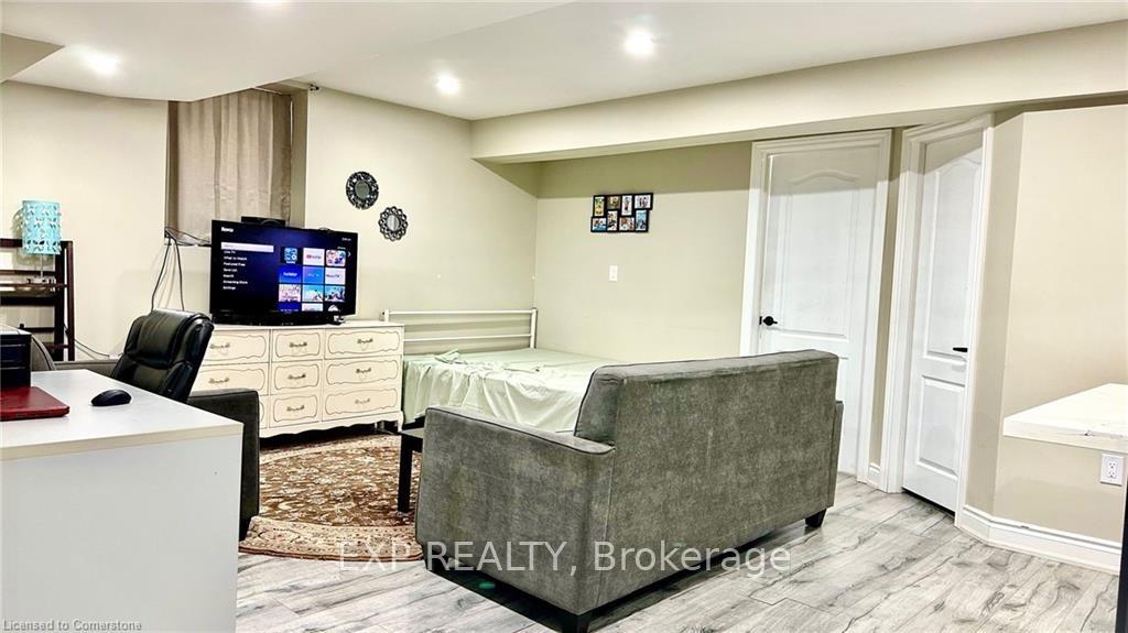 Photo 3 of Unit Lower, 119 Elmbank Trail, Kitchener — HOMEH