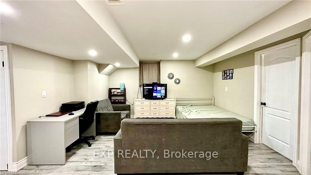 Photo 4 of Unit Lower, 119 Elmbank Trail, Kitchener — HOMEH