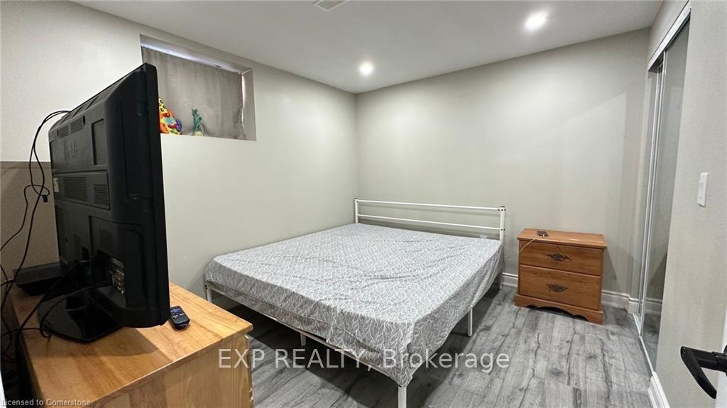Photo 6 of Unit Lower, 119 Elmbank Trail, Kitchener — HOMEH