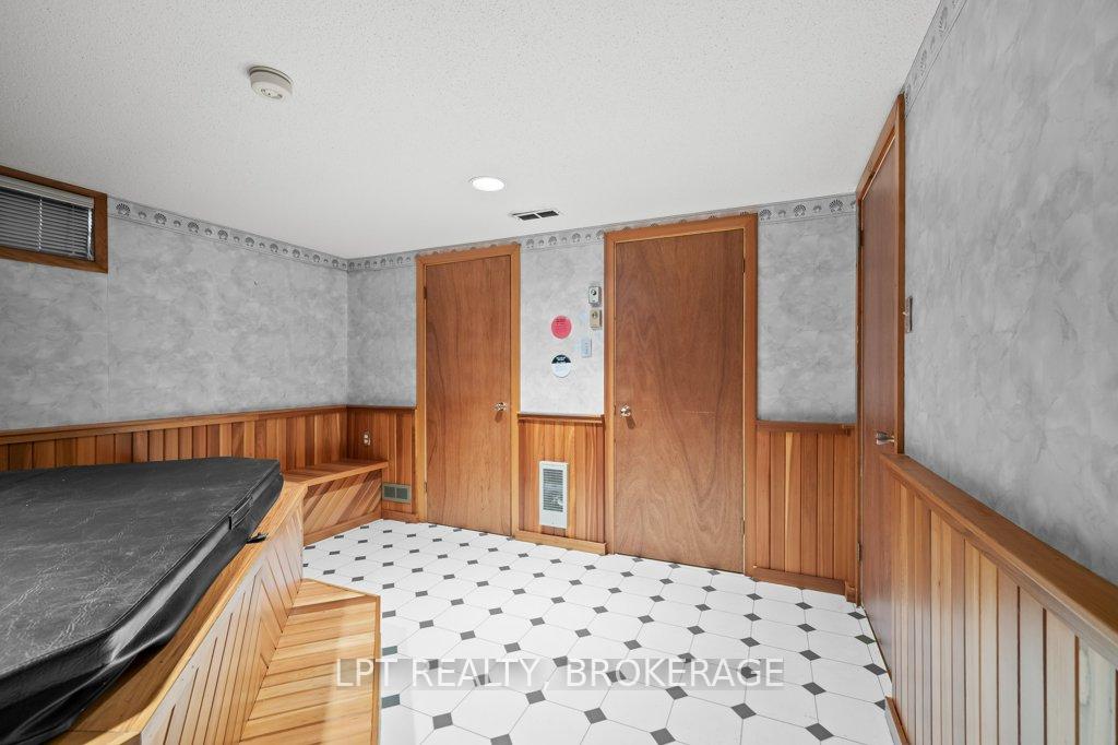 Photo 38 of 5 Cashman Place, Kingston, City North of 401 — HOMEH