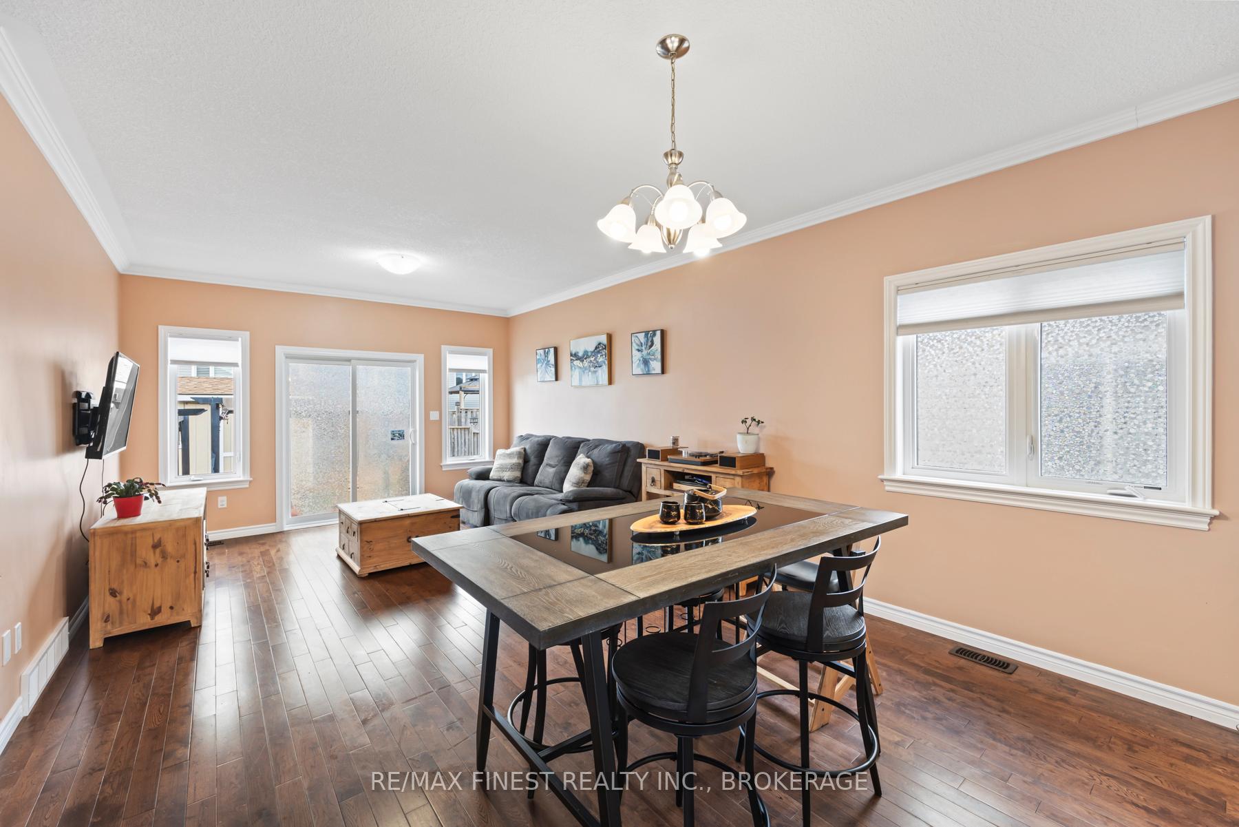 Photo 14 of 217 Kildare Avenue, Loyalist, Amherstview — HOMEH