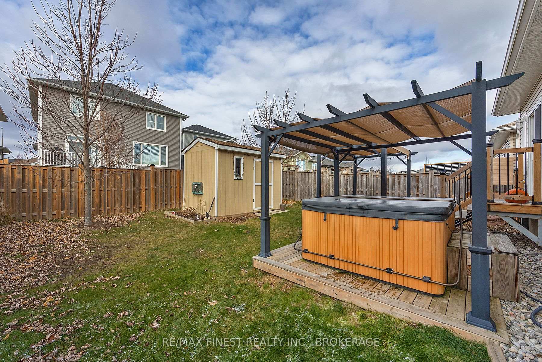 Photo 35 of 217 Kildare Avenue, Loyalist, Amherstview — HOMEH