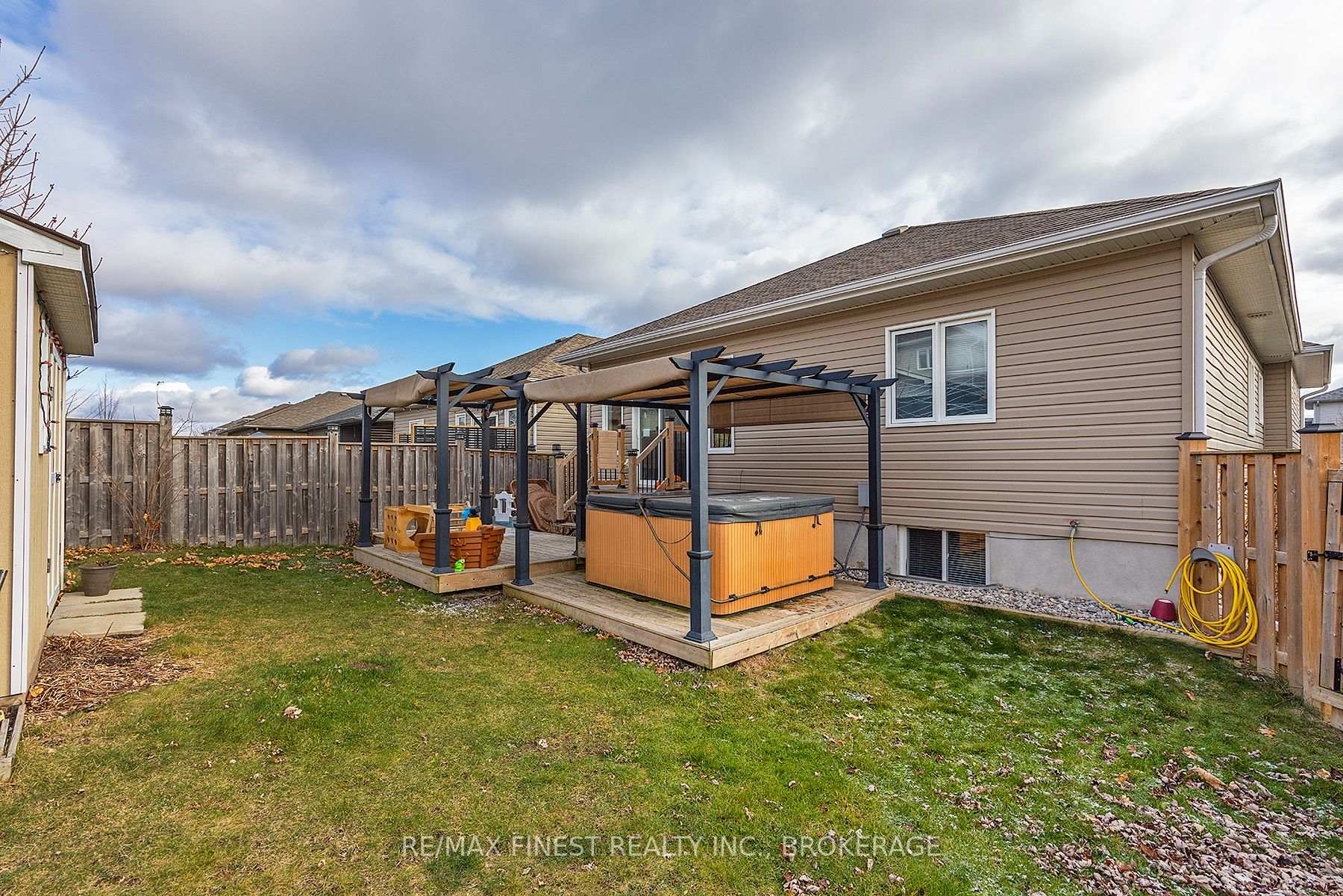 Photo 36 of 217 Kildare Avenue, Loyalist, Amherstview — HOMEH