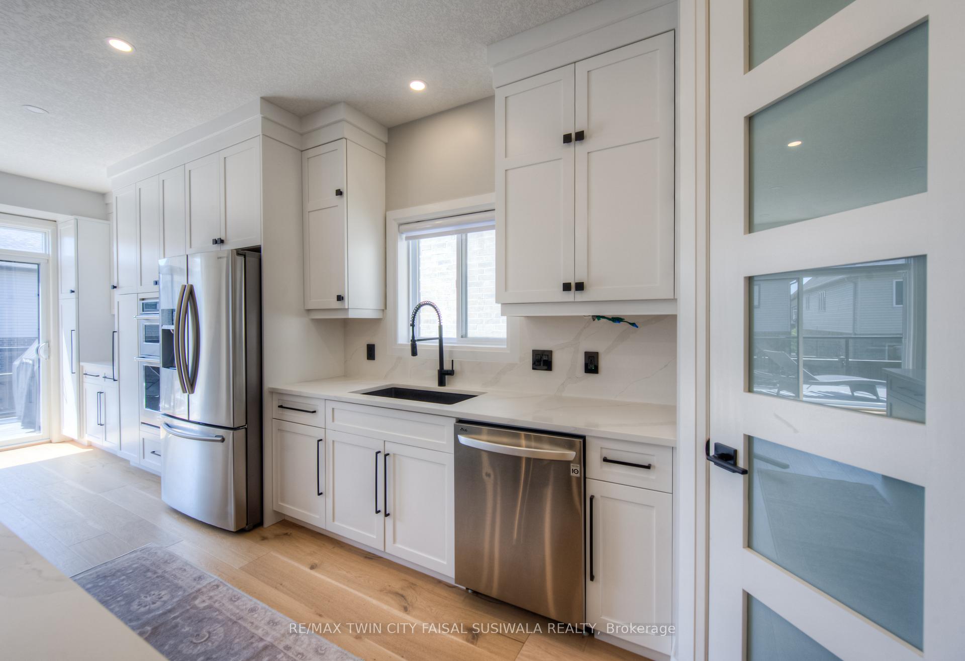Photo 14 of 362 Moorlands Crescent, Kitchener — HOMEH