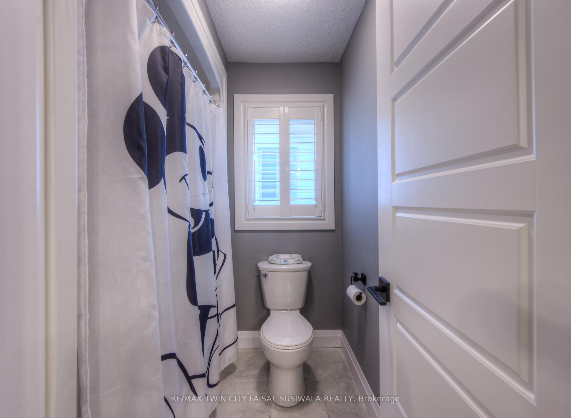 Photo 29 of 362 Moorlands Crescent, Kitchener — HOMEH